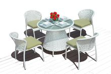 PAD-1320/5PCS Popular Outdoor White Rattan Round Table And Chairs