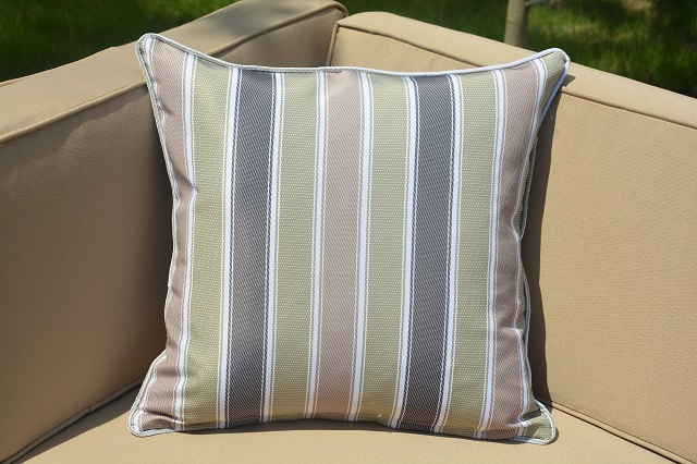 PC7/Simple Striped Square Throw Pillow Case